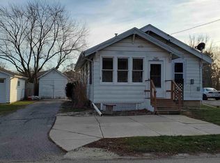 S90W22925 Rose Ave, Big Bend, WI 53103