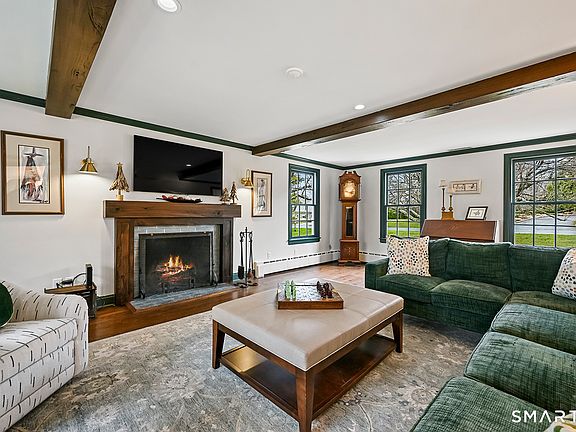 5th image of 320 Warner Hill Road