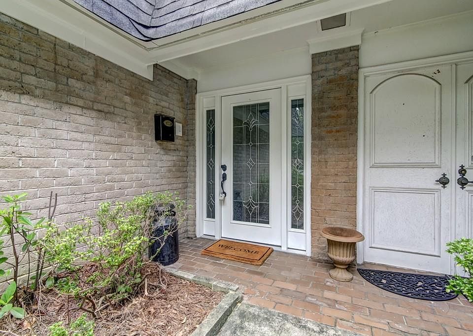 5100 Chemin De Vie NE, Sandy Springs, GA 30342 Zillow