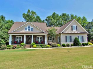 101 Hillgrove Dr, Willow Spring, NC 27592