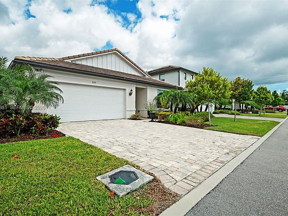 2nd image of 3125 Buttonwood Ct