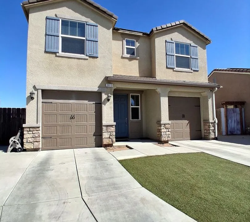 3813 Griffith Ave
