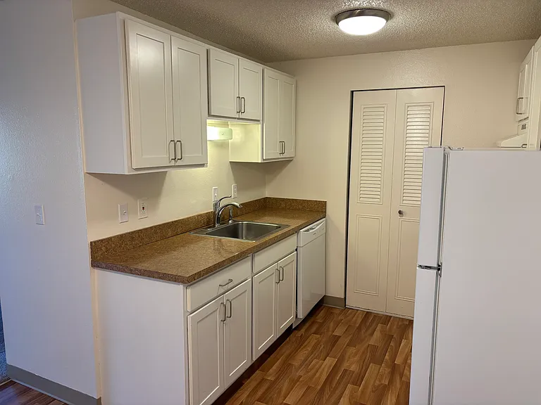 3520 SW Beaverton Hillsdale Hwy #3520 — Photo 9