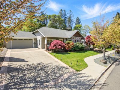 2270 Haviland Dr, Grants Pass, OR, 97527