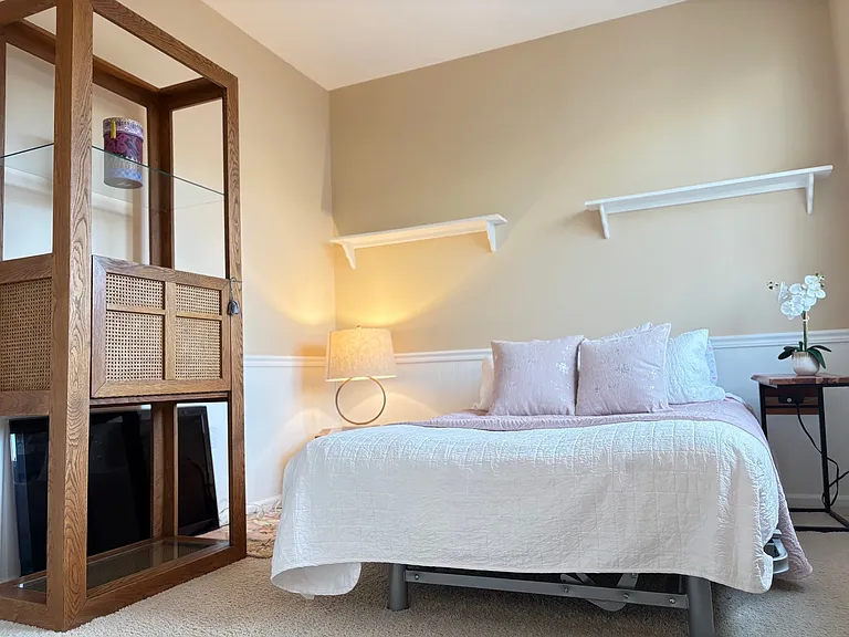 2943 W Riverwalk Cir #Q — Photo 1