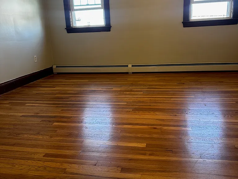 94 Pike St #2 — Photo 12