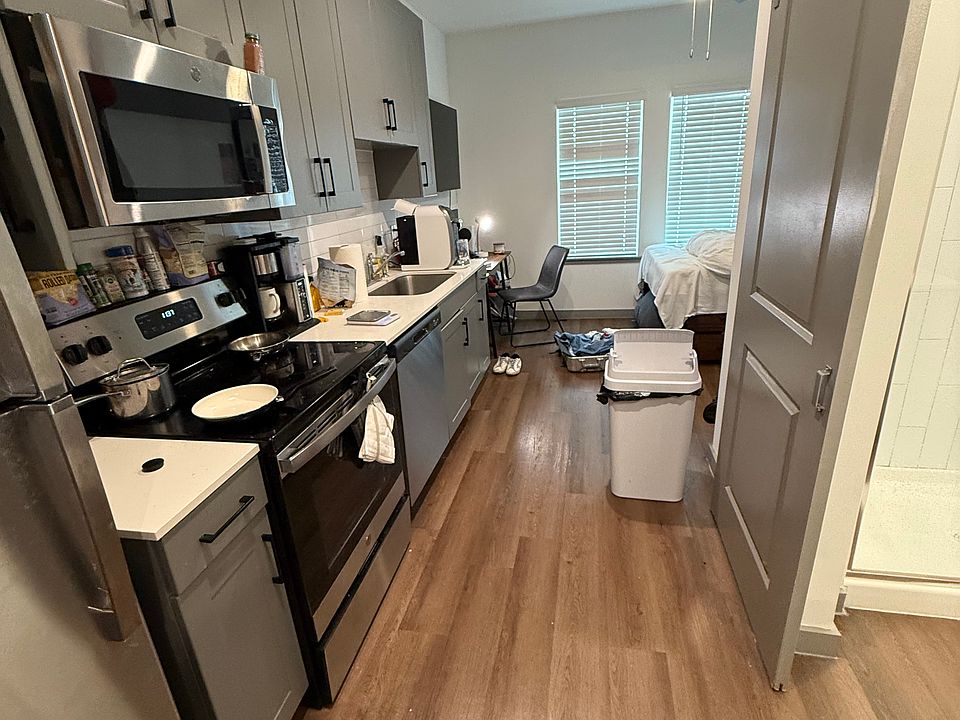 1st image of 530 Frank Thomas Ave #1212