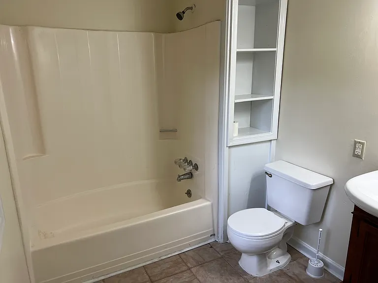 1468 Bridgestone Dr — Photo 14