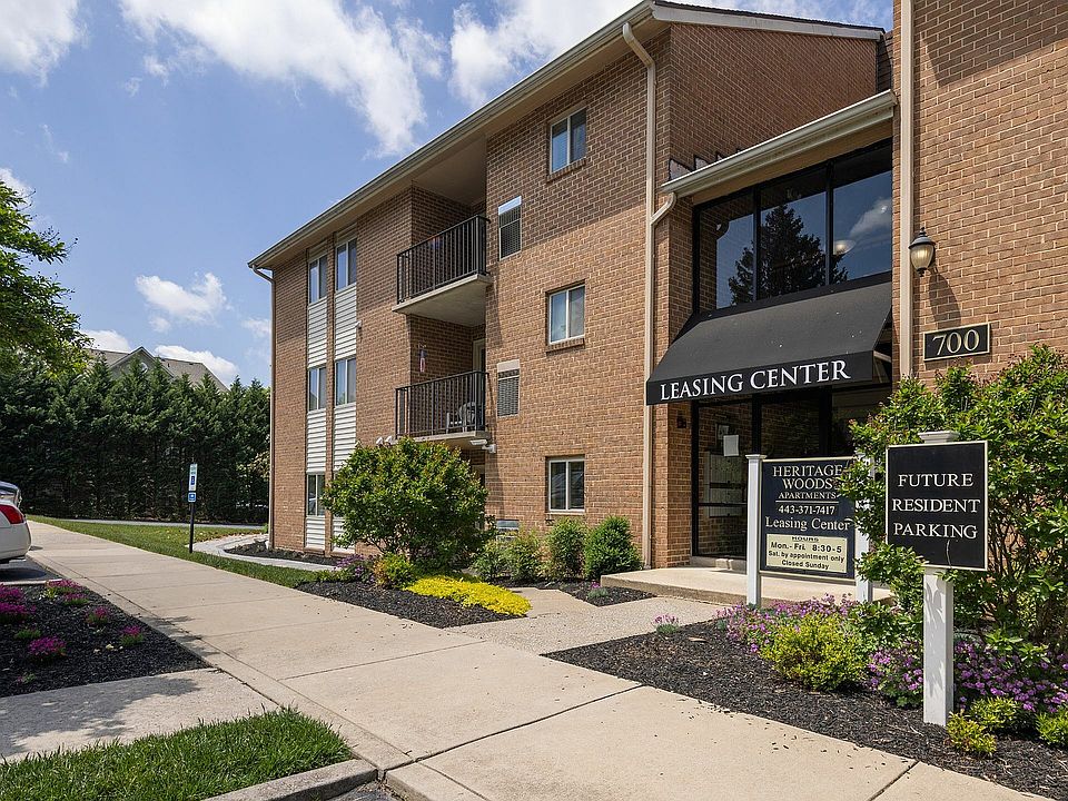 Leasing Office