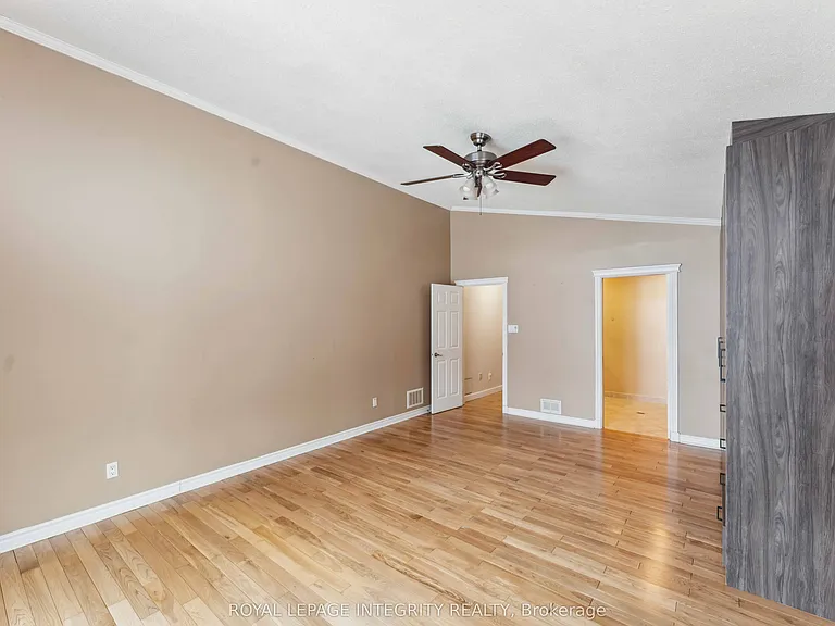 4670 Fallowfield Rd — Photo 20