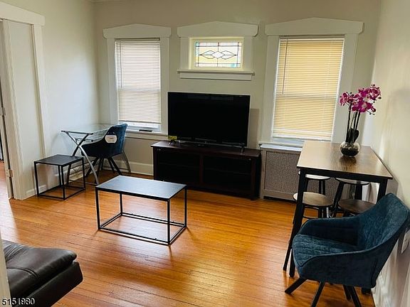 2nd image of 71 Wildwood Ave APT 1