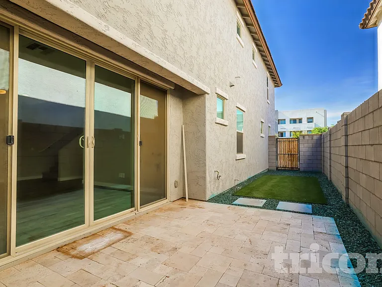 9306 E Strobe Ave — Photo 12