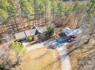 138 S Chatem Ct, Union Mills, NC 28167