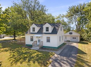 707 S Adrian St, Tecumseh, MI 49286
