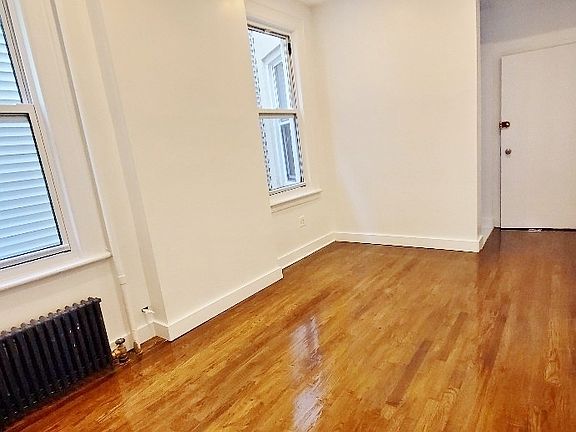 4th image of 23-45 31st Ave #2AA