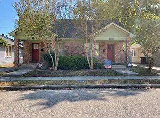 1026 W Cottage St, Houston, TX 77009