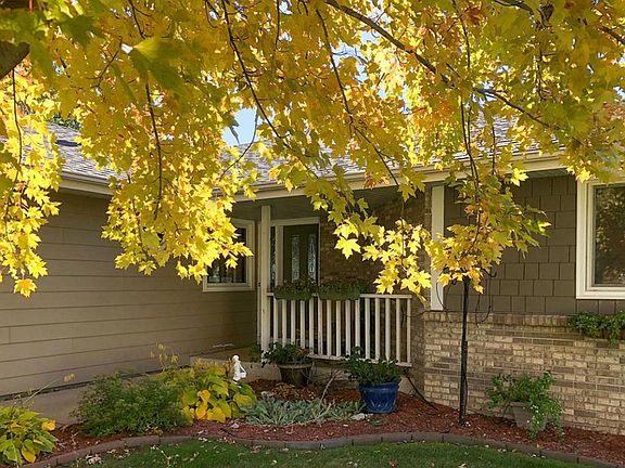 2nd image of 15345 Dewberry Ct