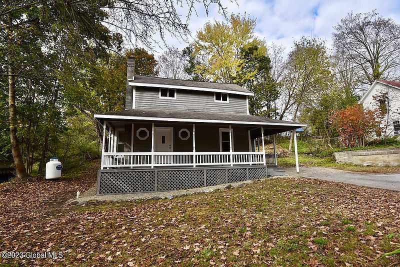 2nd image of 15 Traver Street