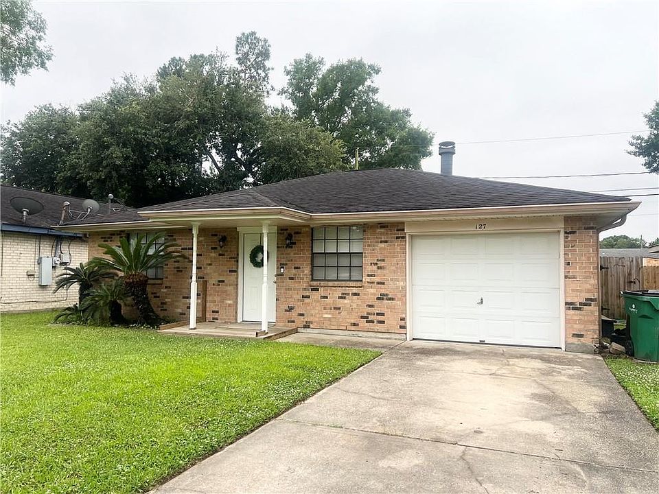 1st image of 127 Janet Dr