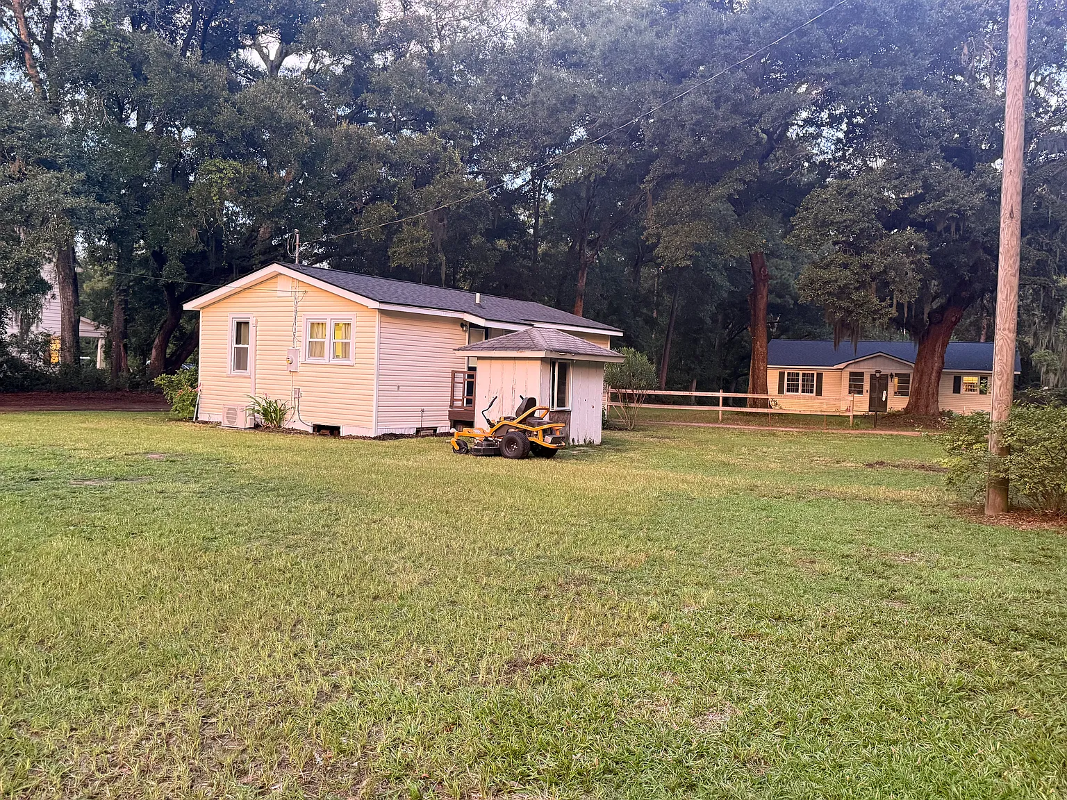 2 bed, 900 sqft, $2,150 — Photo 3