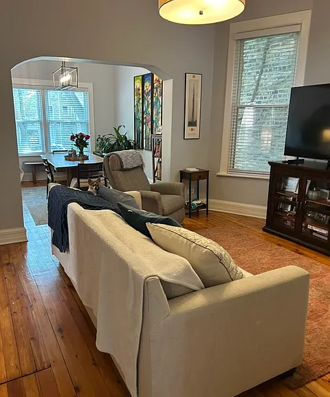 5504 N Paulina St #1 — Photo 3