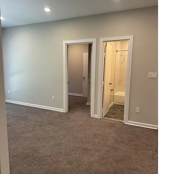 2622 University Pl NW #204 — Photo 14