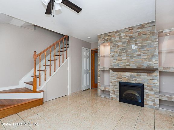 5th image of 101 Benjamin Dr