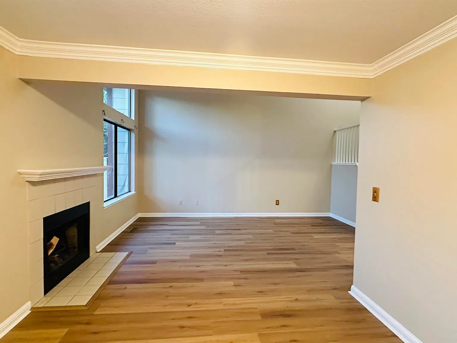 3 bed, 1572 sqft, $3,800 — Photo 2