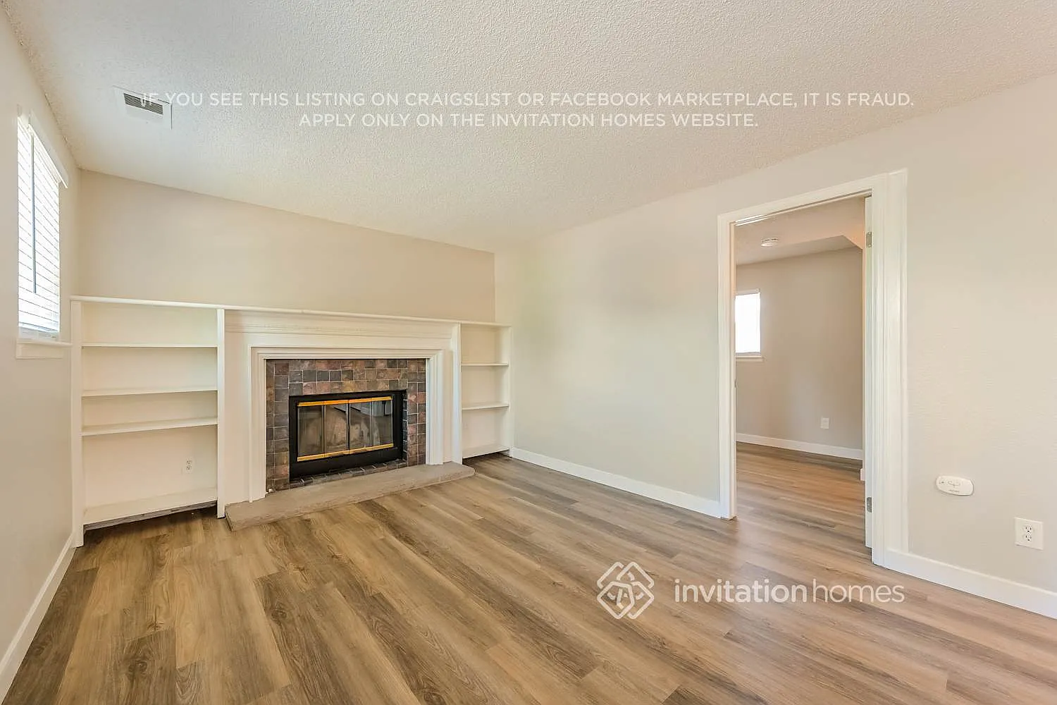 2869 S Espana Ct Aurora, CO 80013 — Photo 4