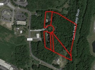 7600 Pardue Ct, Greensboro, NC 27409