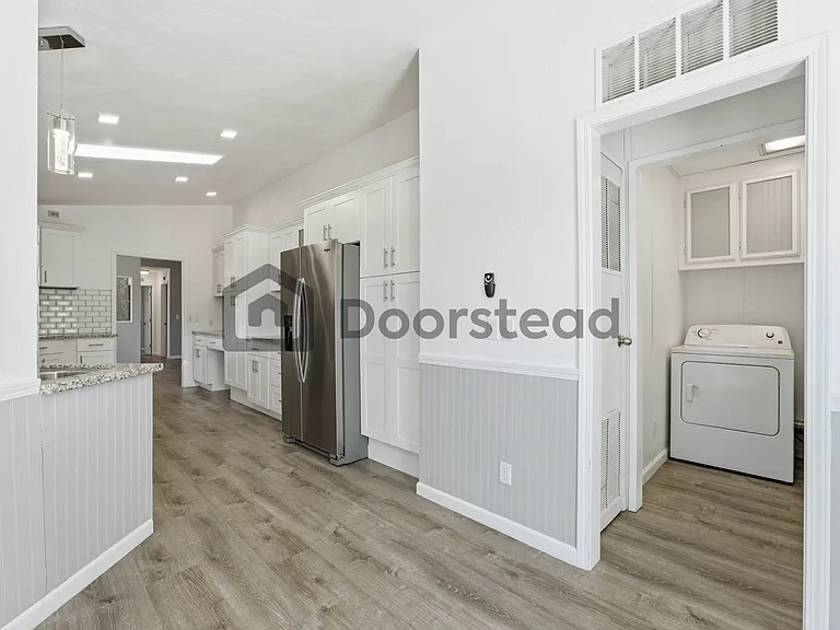 2555 Flosden Rd #122 — Photo 23