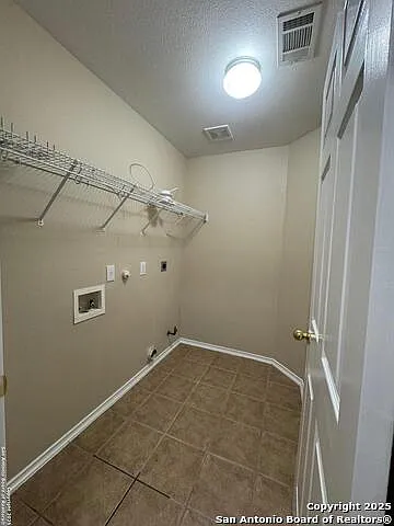 20502 Wild Springs Dr — Photo 26