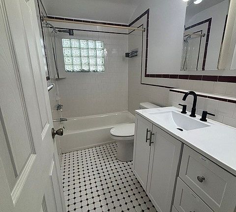 1st Full Bath