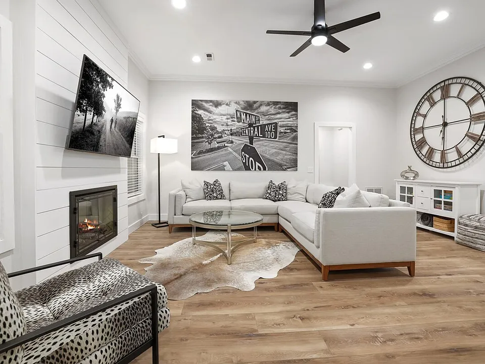 304 Coachlight Dr #ID1221882P