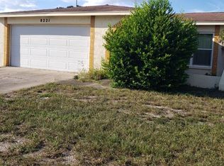 8221 Hixton Dr, Port Richey, FL 34668