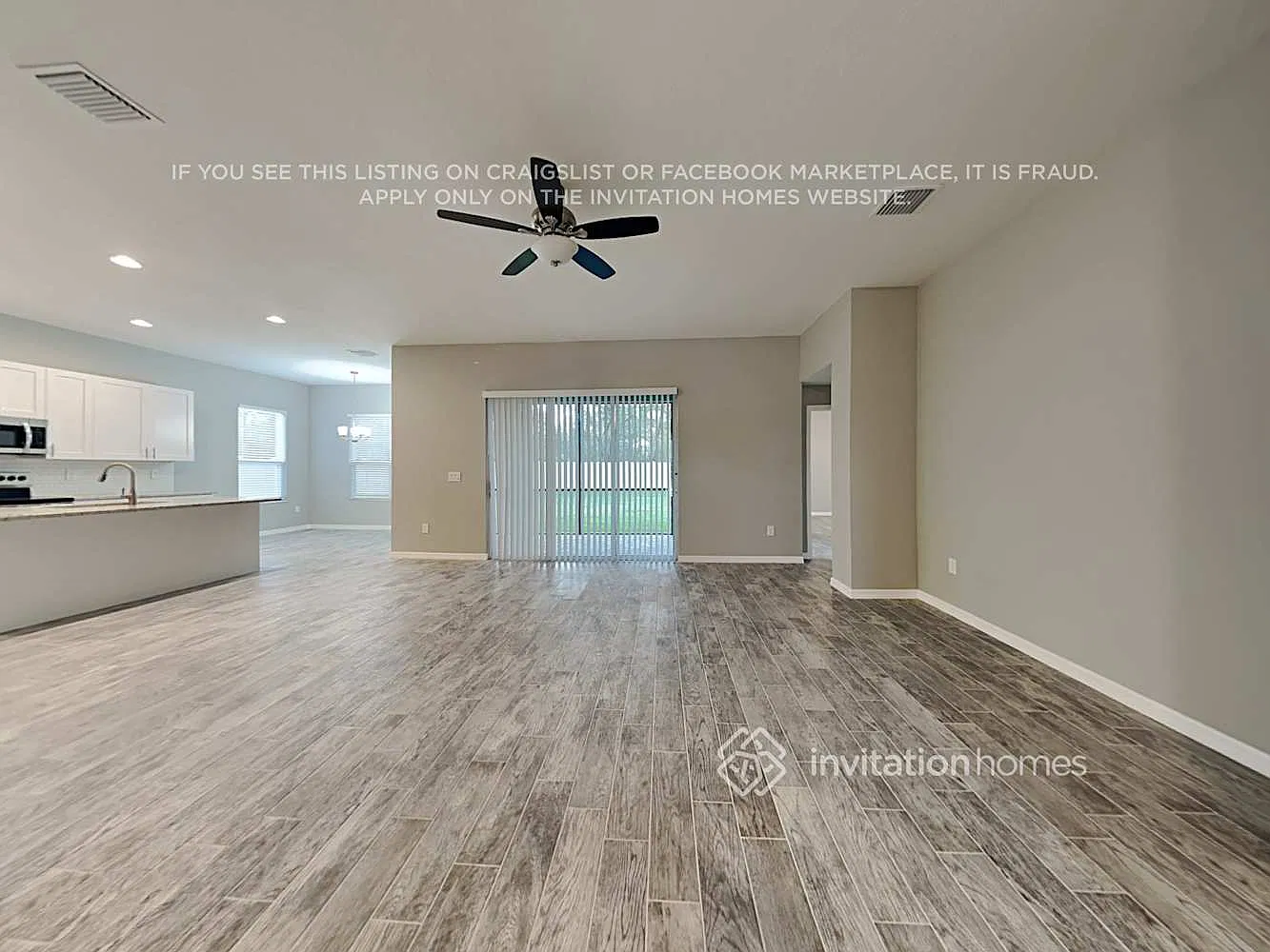 233 Majestic Sundown Ct Brandon, FL 33510 — Photo 3