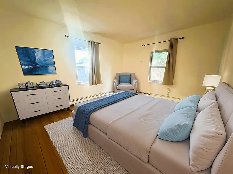 20 Shanley St #1R — Photo 7