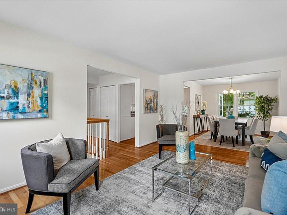 4th image of 4821 King Solomon Dr