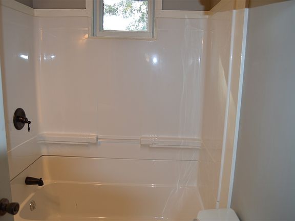 3rd image of 3529 Marion Ave