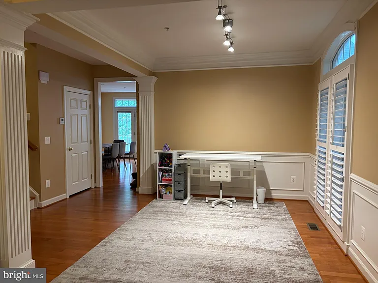 8006 Reserve Way — Photo 8