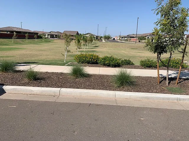 14577 W Charter Oak Rd — Photo 25