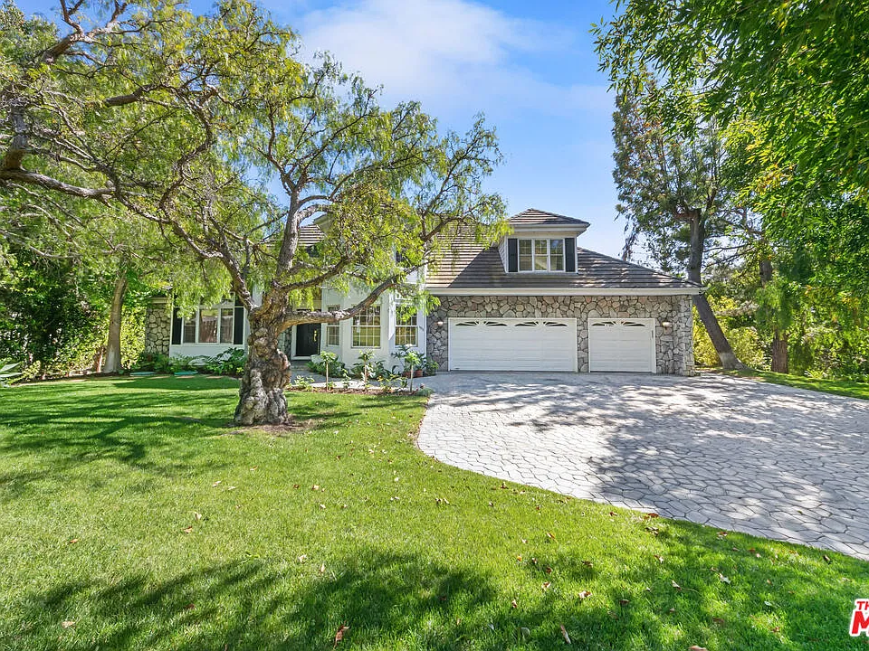 5958 Busch Dr