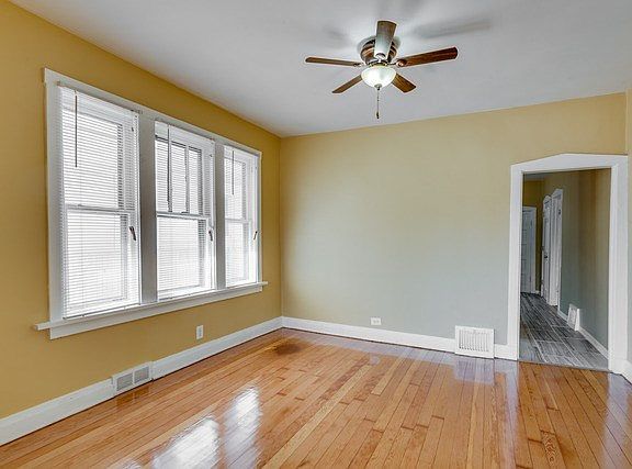 4th image of 1126 S 22nd Ave