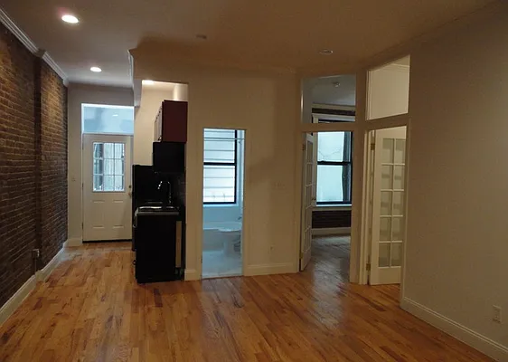 Rented by Stone Street Properties | media 31