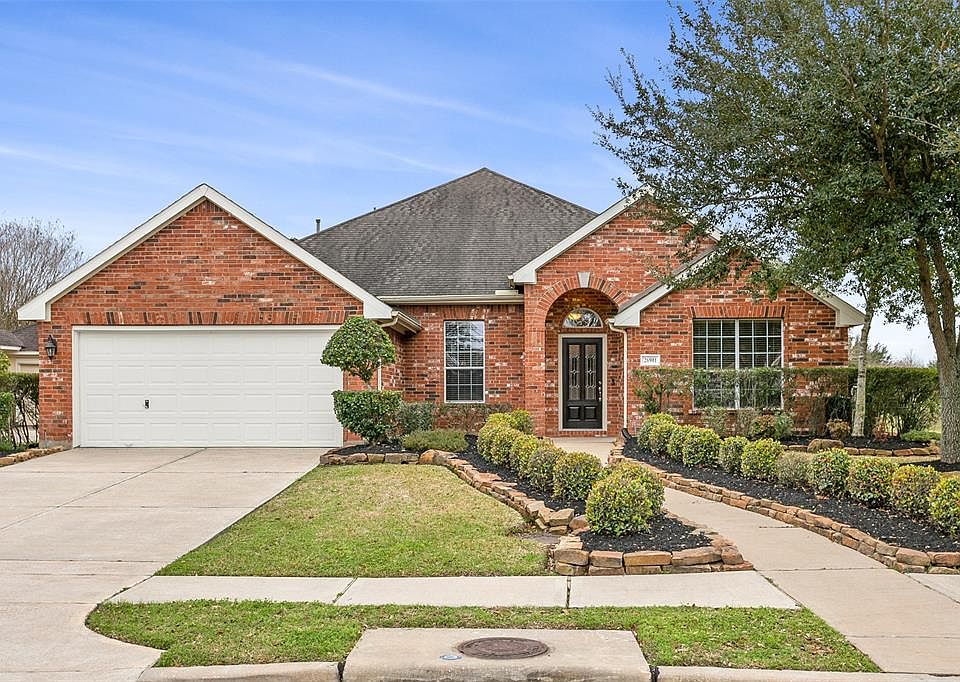 1st image of 26911 Lakeridge Park Ln