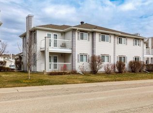 32 W Daines Ave #14D, Red Deer, AB T4R 2Z5