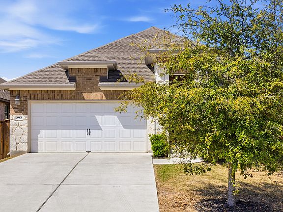 2nd image of 292 Eagle Ford Dr
