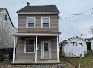 120 S Middle St, Frackville, PA 17931