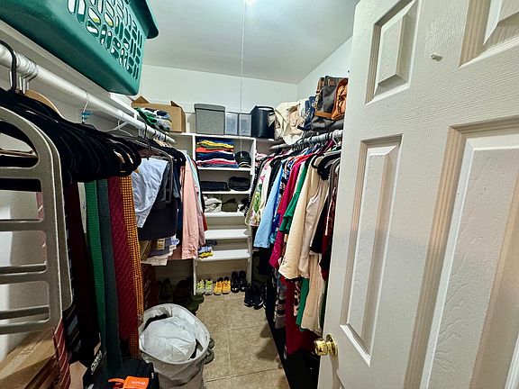 3rd image of 2380 Diana Dr #6