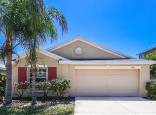 1505 Climbing Dayflower Dr, Ruskin, FL 33570